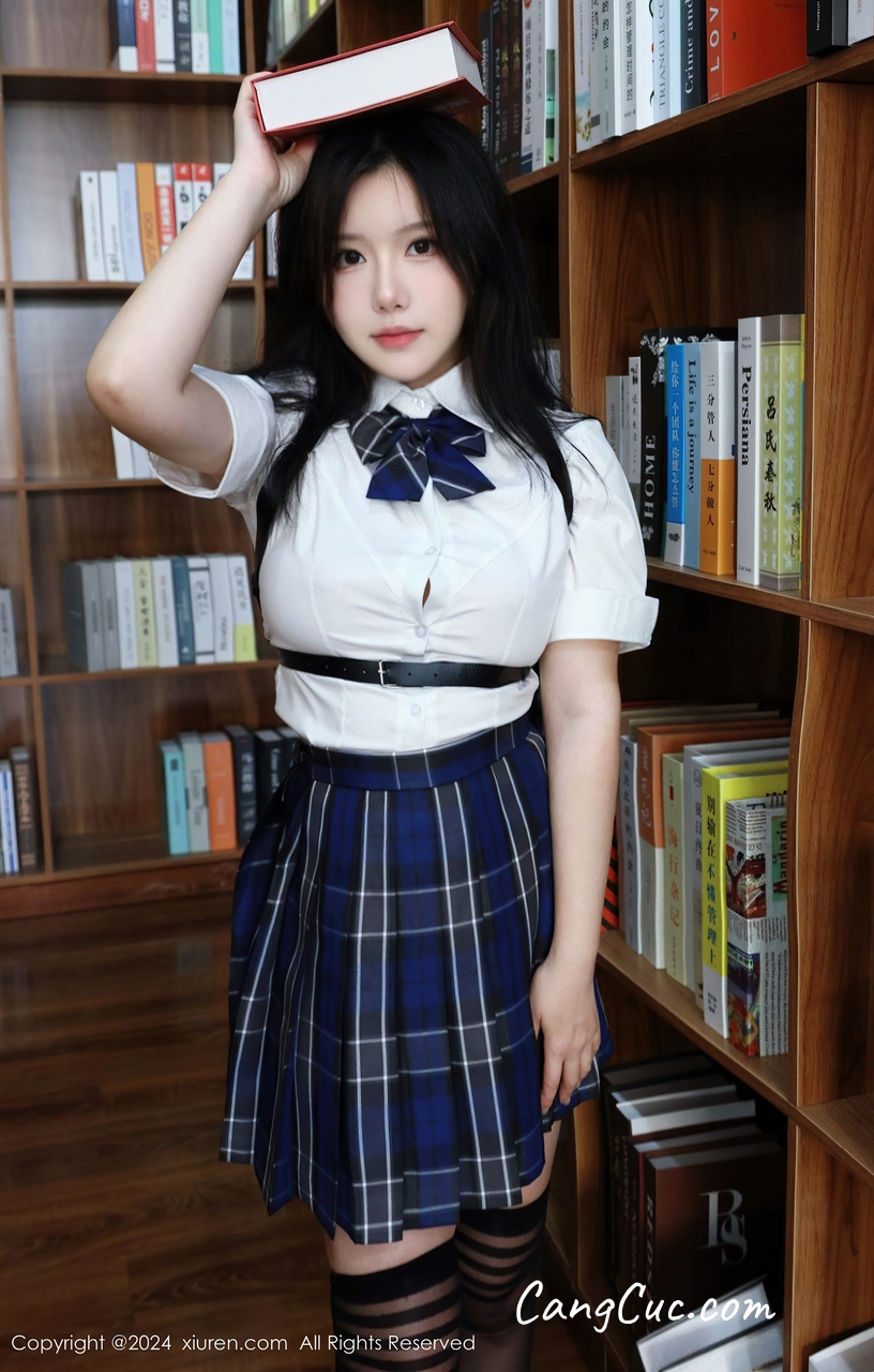 XIUREN No.8637 小薯条nienie